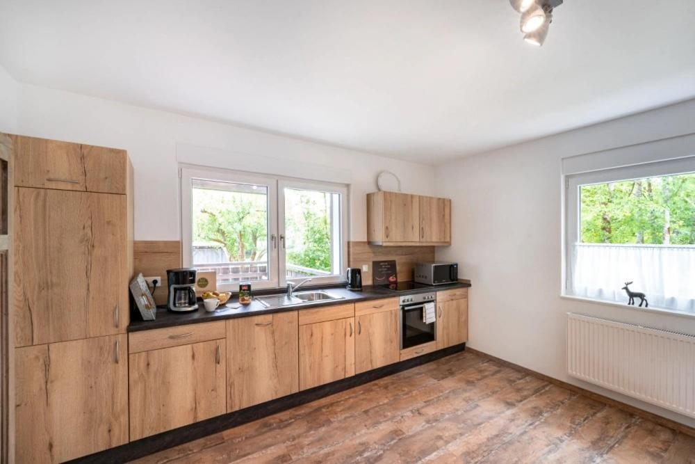 Ferienwohnung Haus An Der Lenne Леннештадт Экстерьер фото